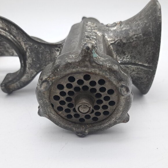 Dominion #5 Meat Grinder by Maxwells - Picture 6 of 11